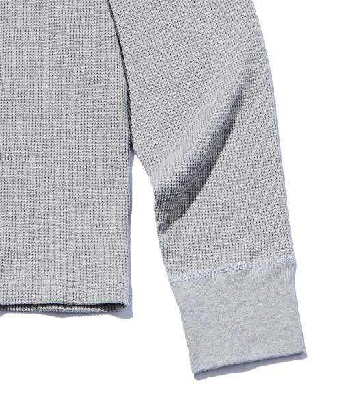 DISCUS ATHLETIC（ディスカス　アスレチック）の「USAFAロゴワッフルヘンリーネックロングスリーブTシャツメランジグレー（Tシャツ/カットソー・レディース・その他・X-LARGE/LARGE/MEDIUM）」の6枚目の写真