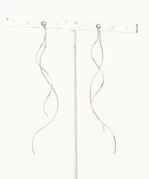 Burner(バーナー)の「【Sonu jewelry(ソヌジュエリー)】ウェーブラインチェーン アメリカンピアス son-pierce-31-5【RBTS】(ピアス(両耳用)・レディース・ゴールド/シルバー・FREE)」の1枚目の写真