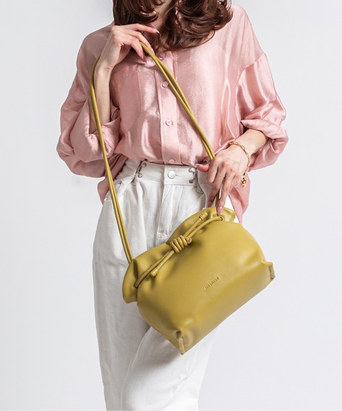 ADD CULUMN(アドカラム)の「【ADD CULUMN/アドカラム】巾着 ショルダーバッグ MORPH LONG SHLD(ショルダーバッグ・レディース・ブラウン/ライトイエロー/ブラック/アイボリー・FREE)」の17枚目の写真