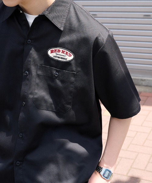 RED KAP(レッドキャップ)の「【RED KAP】限定商品 別注 ワッペン付き半袖SHIRTS ヒッコリーストライプ&オールドブラック(シャツ/ブラウス・メンズ・ブラック/ブルー・M/S/LL/L)」の3枚目の写真
