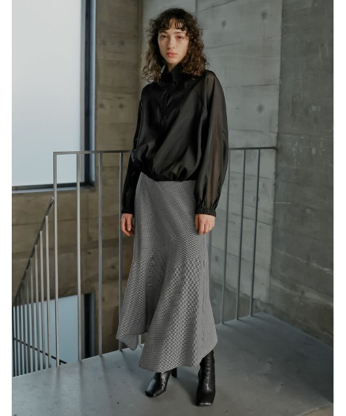 Re:EDIT（リエディ）の「[2026S/S COLLECTION][低身長サイズ有]ギンガムチェックアシンメトリーヘムスカート（スカート・レディース・ブラック/ブラウン・SHORT/MEDIUM/LARGE）」の16枚目の写真