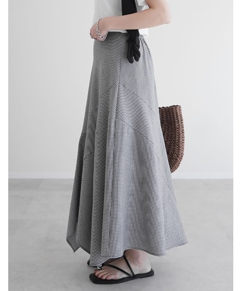 Re:EDIT（リエディ）の「[2026S/S COLLECTION][低身長サイズ有]ギンガムチェックアシンメトリーヘムスカート（スカート・レディース・ブラック/ブラウン・SHORT/MEDIUM/LARGE）」の19枚目の写真