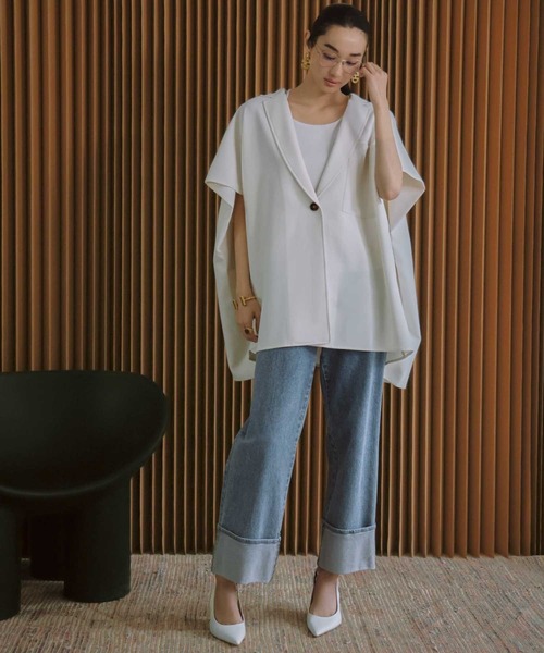 ELFRANK（エルフランク）の「【2026SS】ポンチョフォルム オーバーサイズ ジレ ベスト ケープジャケット《着用動画あり》（テーラードジャケット・レディース・モカ/オフホワイト・FREE）」の11枚目の写真