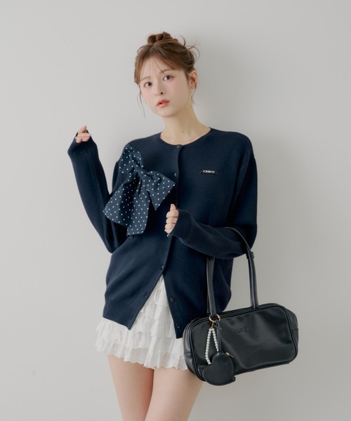 Chico（チコ）の「【WEB限定カラーあり】リボンルーズカーディガン（カーディガン/ボレロ・レディース・ホワイト系その他2/ピンク/ネイビー/グレー/アイボリー/ブルー系その他2・FREE）」の11枚目の写真