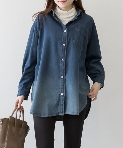 aity(アイティ)の「M-5L オーバーサイズ ロングスリーブデニムシャツ(シャツ/ブラウス・レディース・ワンウォッシュ/ネイビー・M~L/4L~5L/LL~3L)」の1枚目の写真