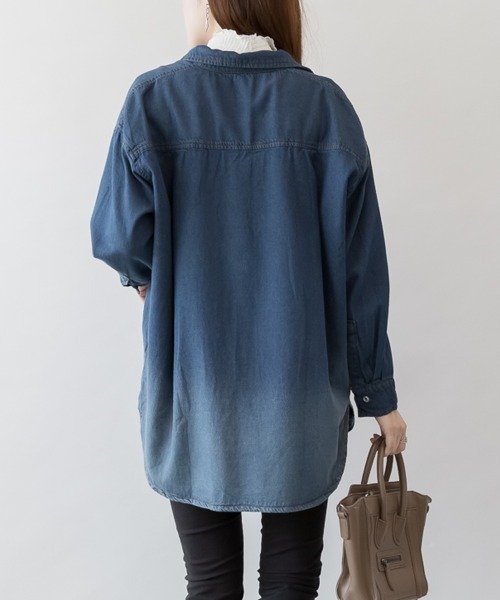 aity(アイティ)の「M-5L オーバーサイズ ロングスリーブデニムシャツ(シャツ/ブラウス・レディース・ワンウォッシュ/ネイビー・M~L/4L~5L/LL~3L)」の20枚目の写真