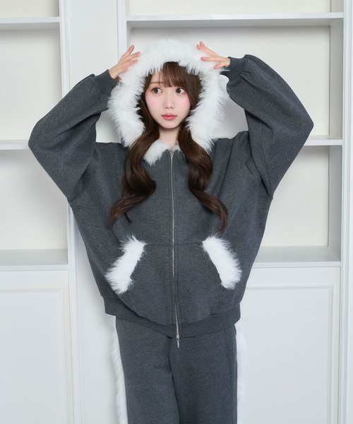 Fur trimming zip set up（スウェット）｜Rose Muse（ロゼミューズ）の