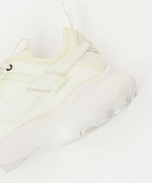 NIKE（ナイキ）の「＜NIKE＞ウィメンズ TC7900/スニーカー（スニーカー・レディース・オフホワイト・24cm/23.5cm/23cm/25cm/24.5cm）」の13枚目の写真
