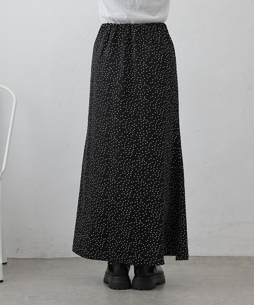 COLONY 2139（コロニートゥーワンスリーナイン）の「ランダムドットロングスカート（スカート・レディース・ブラック・FREE）」の12枚目の写真
