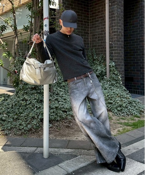 Never mind the XU（ネバーマインドザエックスユー）の「【Never mind the XU】3D print curve denim pants / 【ネバーマインド ザ エックスユー】3Dプリントカーブデニムパンツ（デニムパンツ・メンズ・ブラック・L）」の2枚目の写真