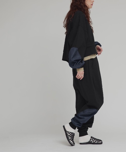 W:Huku（フーク）の「アームパッチ スウェット プルオーバー / Arm Patch Sweatshirt Pullover（スウェット・レディース・ブラック/杢グレー/オフホワイト・FREE）」の9枚目の写真