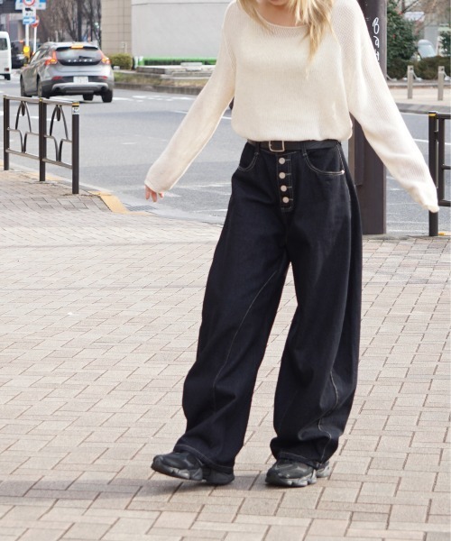 Jayne K(ジェーンケー)の「【Jayne K/ジェーン ケー】ボタンフライデニムカーブパンツ(デニムパンツ・レディース・ブラック・MEDIUM/X-LARGE/LARGE)」の16枚目の写真