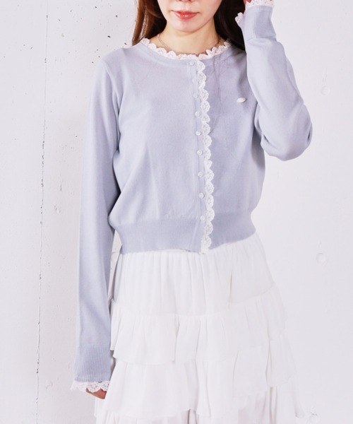 archives（アルシーヴ）の「レースレイヤードニットカーディガン（ニット/セーター・レディース・ピンク/ブルー/チャコールグレー/アイボリー・MEDIUM）」の11枚目の写真