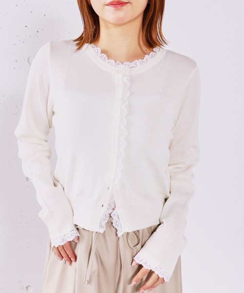 archives（アルシーヴ）の「レースレイヤードニットカーディガン（ニット/セーター・レディース・ピンク/ブルー/チャコールグレー/アイボリー・MEDIUM）」の20枚目の写真