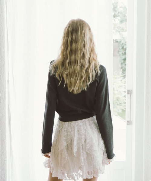 archives（アルシーヴ）の「レースレイヤードニットカーディガン（ニット/セーター・レディース・ピンク/ブルー/チャコールグレー/アイボリー・MEDIUM）」の10枚目の写真