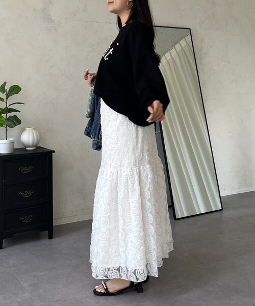 prose verse（プロズヴェール）の「3Dフラワーティアードスカート（スカート・レディース・ブラック/オフホワイト・MEDIUM/LARGE）」の15枚目の写真