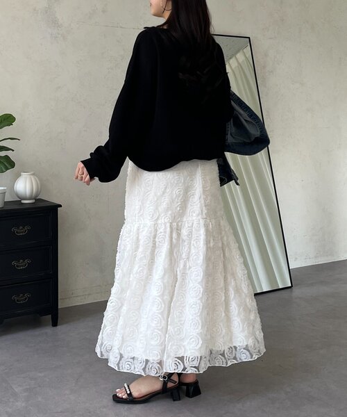 prose verse（プロズヴェール）の「3Dフラワーティアードスカート（スカート・レディース・ブラック/オフホワイト・MEDIUM/LARGE）」の16枚目の写真