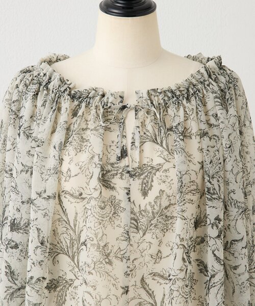 BEARDSLEY(ビアズリー)の「更紗柄ギャザーブラウス(シャツ/ブラウス・レディース・ベージュ・FREE)」の13枚目の写真