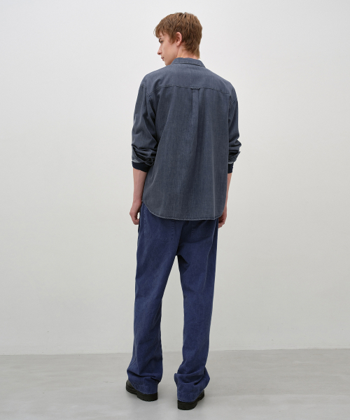 INSILENCE(インサイロンス)の「ヴィンテージウォッシュデニムシャツ VINTAGE INDIGO(シャツ/ブラウス・レディース・その他・SMALL/MEDIUM/LARGE)」の3枚目の写真