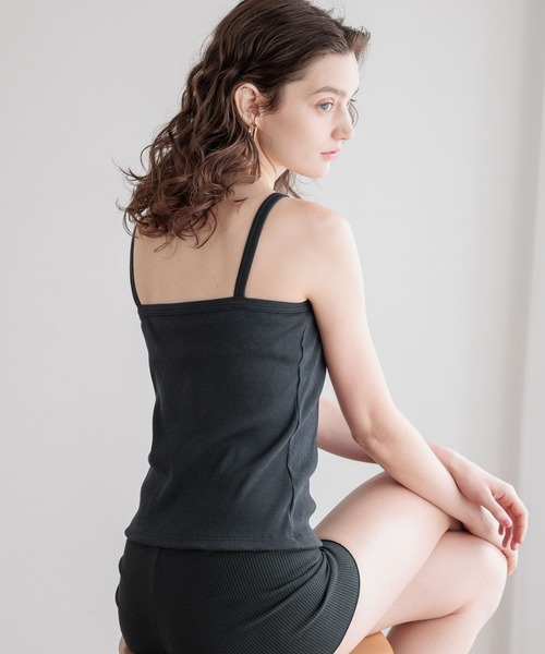 bijorie（ビジュリィ）の「【bijorie】[5つの機能付き]カップ付きリブスクエアキャミ／NEW BASIC（キャミソール・レディース・ホワイト/ブラウン/ブラック・MEDIUM/LARGE/LG）」の22枚目の写真