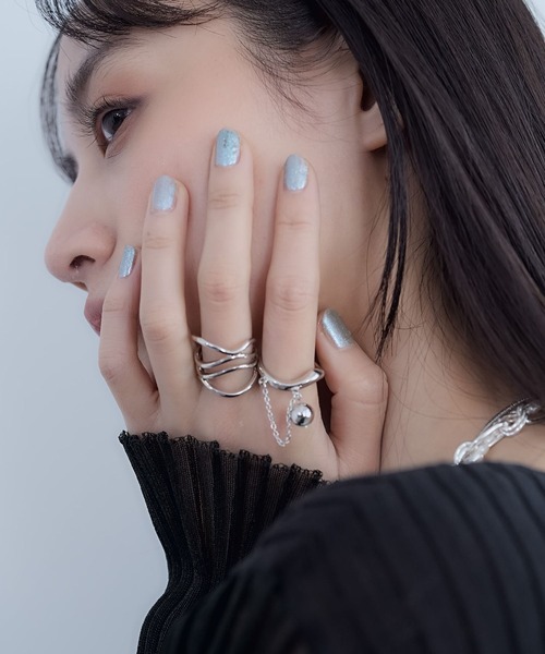 HARE(ハレ)の「2Pチャームツキリング(HARE)(リング・レディース・シルバー・FREE)」の3枚目の写真