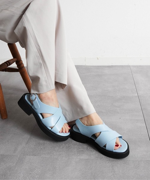 Fabby fabby(ファビィーファビィー)の「ワイドクロスバックストラップサンダル(サンダル・レディース・ブラック/オフホワイト/ブルー・SMALL/MEDIUM/LARGE)」の15枚目の写真