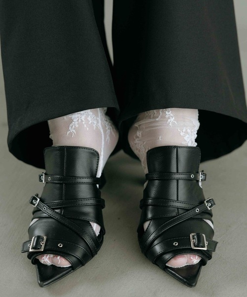 PAGEBOY（ページボーイ）の「ハトメミュールサンダル（サンダル・レディース・キャメル/ブロンズ/ブラック・MEDIUM/LARGE）」の2枚目の写真