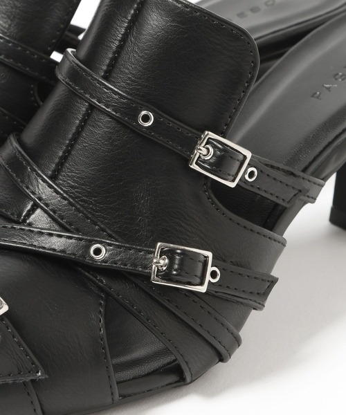 PAGEBOY（ページボーイ）の「ハトメミュールサンダル（サンダル・レディース・キャメル/ブロンズ/ブラック・MEDIUM/LARGE）」の18枚目の写真