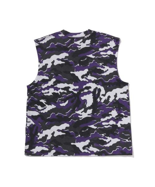 A BATHING APE(アベイシングエイプ)の「GLITCH WOODLAND CAMO HEAVY WASH BATHING APE CROPPED FIT TANK(タンクトップ・メンズ・パープル/グリーン・X-LARGE/MEDIUM/SMALL)」の4枚目の写真