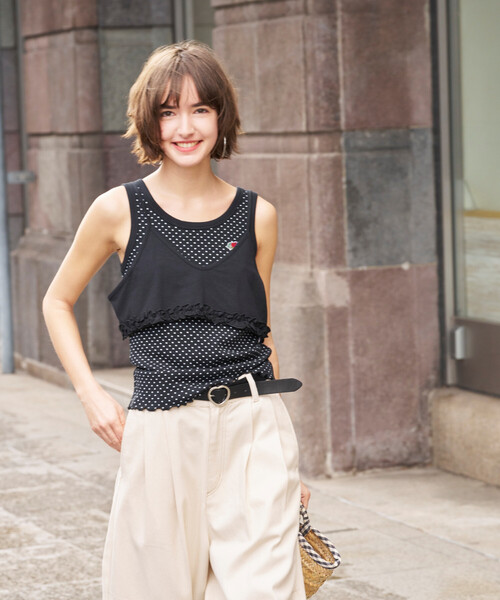 FREAK'S STORE（フリークスストア）の「FRUIT OF THE LOOM × FREAK'S STORE/フルーツオブザルーム 別注 天竺ビスチェ（キャミソール・レディース・ブラック/チャコール/レッド・ﾌﾘ-）」の2枚目の写真