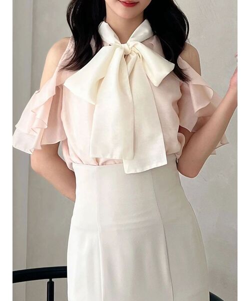 MERCURYDUO（マーキュリーデュオ）の「アメスリラッフルボウタイブラウス（シャツ/ブラウス・レディース・ライトブルー/オフホワイト/ピンク・FREE）」の3枚目の写真