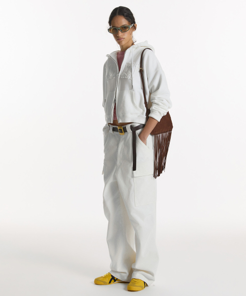 NOHANT(ノアン)の「LONELY/LOVELY CROP HOODIE ZIP-UP WHITE(パーカー・レディース・ホワイト・SMALL/MEDIUM)」の8枚目の写真