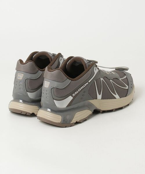 SALOMON（サロモン）の「SALOMON SNEAKERS / サロモン スニーカーズ：XT-WHISPER：L47979100[WAX]（スニーカー・メンズ・グレー・26.5cm/27.5cm/27cm）」の2枚目の写真