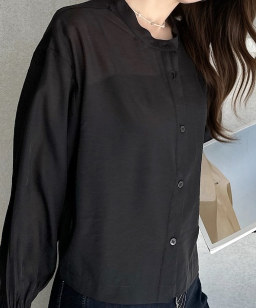 umune(ウムネ)の「シャツ 長袖 バンドカラー クロップド丈 ショート丈 シアー素材 透け感 カルゼ生地 ボリューム袖 きれいめ カジュアル トップス 秋 冬(シャツ/ブラウス・レディース・アイボリー/ベビーピンク/ブラック・FREE)」の6枚目の写真