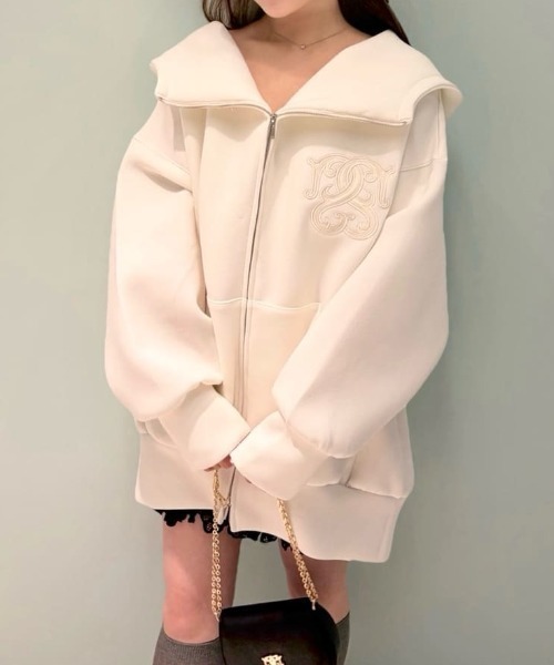 SNIDEL(スナイデル)の「ボリュームパーカーワンピース(ワンピース・レディース・ピンク/ダークグレー/アイボリー・F)」の21枚目の写真