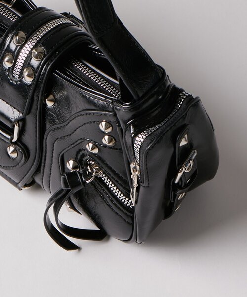 WHO'S WHO gallery(フーズフーギャラリー)の「【WEB限定】スタッズジップショルダーバッグ(ショルダーバッグ・レディース・ブラック/レッド/ピンク/ブラウン・FREE)」の21枚目の写真