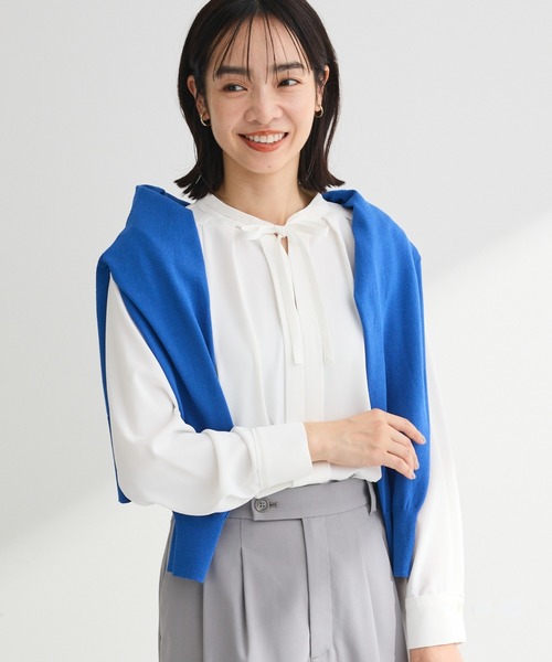 Green Parks(グリーンパークス)の「リボンブラウス(シャツ/ブラウス・レディース・オフホワイト/マルチ/グレー・FREE)」の2枚目の写真