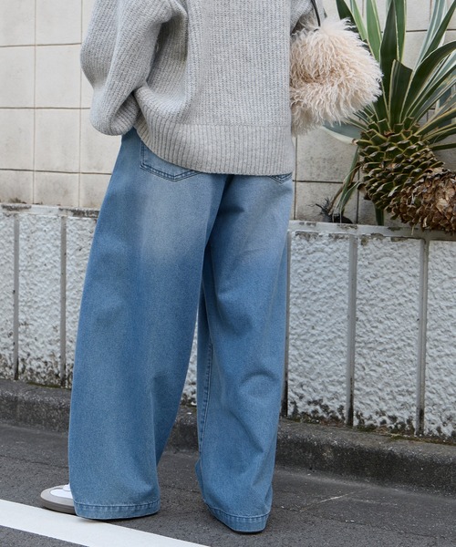 MONO-MART(モノマート)の「10.5oz タックワイドシルエット イージー カーブデニムパンツ<速乾/マシンウォッシャブル/サステナブル>(デニムパンツ・レディース・ブラック/ライトブルー/アイボリー/ワンウォッシュ/ブルー/ブラウン/ブラック系・S/M/L)」の19枚目の写真