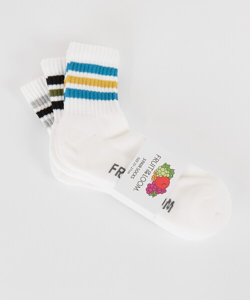 FRUIT OF THE LOOM（フルーツオブザルーム）の「【FRUIT OF THE LOOM/フルーツ・オブ・ザ・ルーム】3Pカラフルラインクルーソックス/3足パッククルーソックス/ユニセックス（ソックス/靴下・メンズ・ホワイト系その他2/ホワイト系その他・フリー）」の2枚目の写真