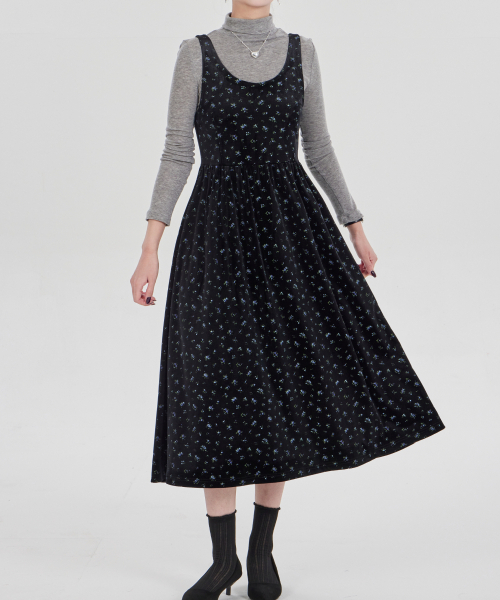 MAIA(マイア)の「ベルベットフラワーワンピース-ブルー(テンセルTシャツセット)(ワンピース・レディース・その他・MEDIUM/LARGE)」の5枚目の写真
