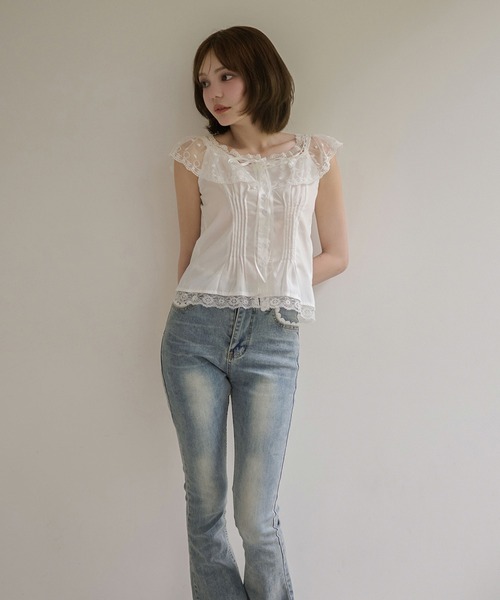 M DOLLY(エムドリー)の「Ribbon remi flare denim / リボンレミフレアデニム(デニムパンツ・レディース・ダークブルー・M/S)」の11枚目の写真