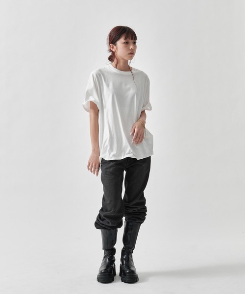 INSCRIRE（アンスクリア）の「Raffy Gauze Wire Tee（Tシャツ/カットソー・レディース・グレー/ブラック/ホワイト・FREE）」の2枚目の写真