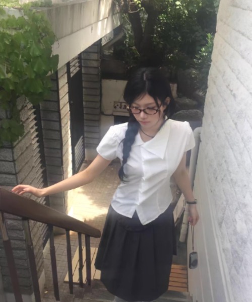 almo(アルモ)の「【LAMPOON】アンバランスブラウス(シャツ/ブラウス・レディース・グレー/ホワイト・FREE)」の3枚目の写真