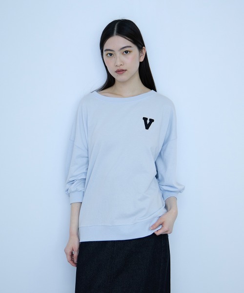 VICKY(ビッキー)の「【大人の抜け感】ワッペンマルチネックスウェット(Tシャツ/カットソー・レディース・ブルー系その他/ダークネイビー/アイボリー・M)」の2枚目の写真