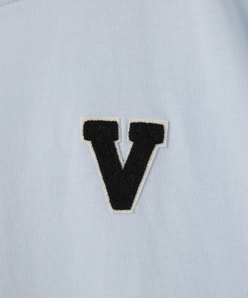 VICKY(ビッキー)の「【大人の抜け感】ワッペンマルチネックスウェット(Tシャツ/カットソー・レディース・ブルー系その他/ダークネイビー/アイボリー・M)」の9枚目の写真