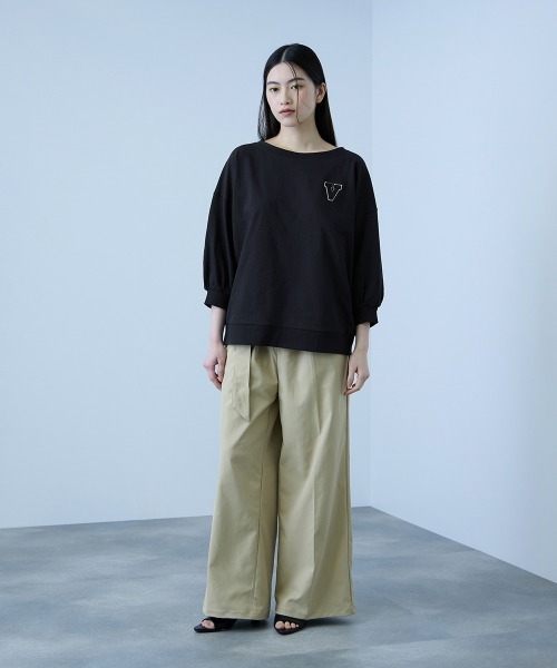 VICKY(ビッキー)の「【大人の抜け感】ワッペンマルチネックスウェット(Tシャツ/カットソー・レディース・ブルー系その他/ダークネイビー/アイボリー・M)」の19枚目の写真