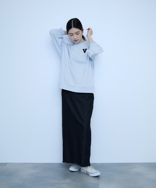 VICKY(ビッキー)の「【大人の抜け感】ワッペンマルチネックスウェット(Tシャツ/カットソー・レディース・ブルー系その他/ダークネイビー/アイボリー・M)」の16枚目の写真