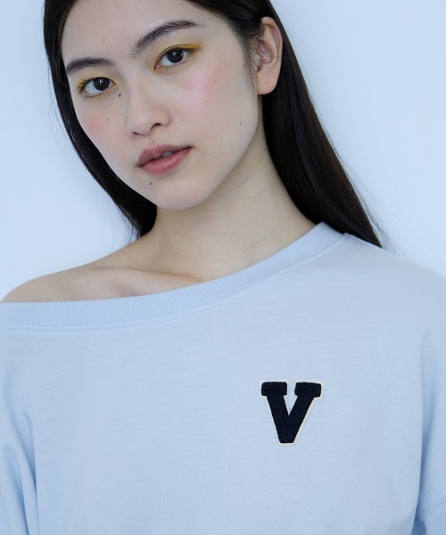 VICKY(ビッキー)の「【大人の抜け感】ワッペンマルチネックスウェット(Tシャツ/カットソー・レディース・ブルー系その他/ダークネイビー/アイボリー・M)」の14枚目の写真