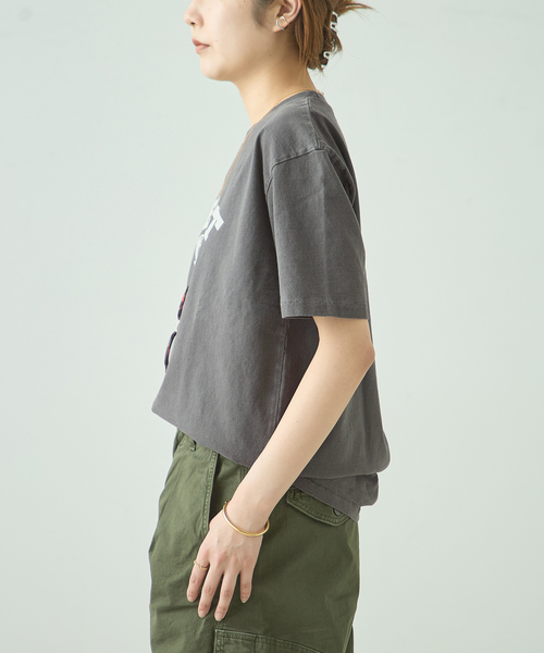 MIXTA（ミクスタ）の「MIXTA/ミクスタ HEMET CREW Tシャツ（Tシャツ/カットソー・レディース・アイボリー/ブラック・LARGE）」の6枚目の写真