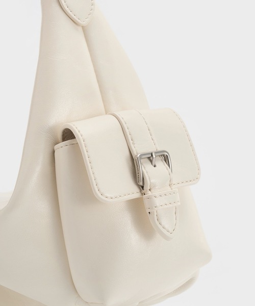 CHARLES & KEITH（チャールズ & キース）の「Bessie ベッシー サイドポケット ホーボーバッグ（ショルダーバッグ・レディース・ダークブラウン系3/スミクロ/クリーム・S）」の12枚目の写真